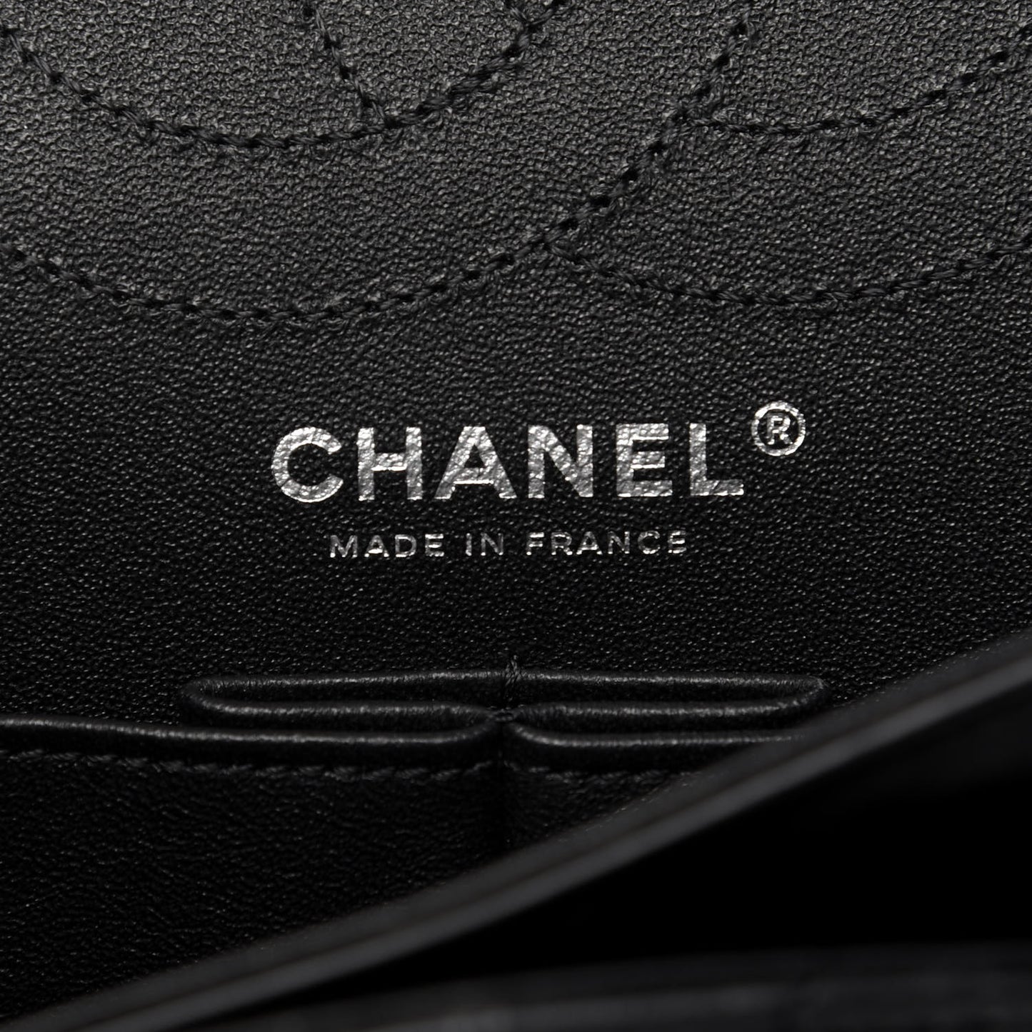 Aged Calfskin Chevron Quilted 2.55 Reissue 225 Flap So Black