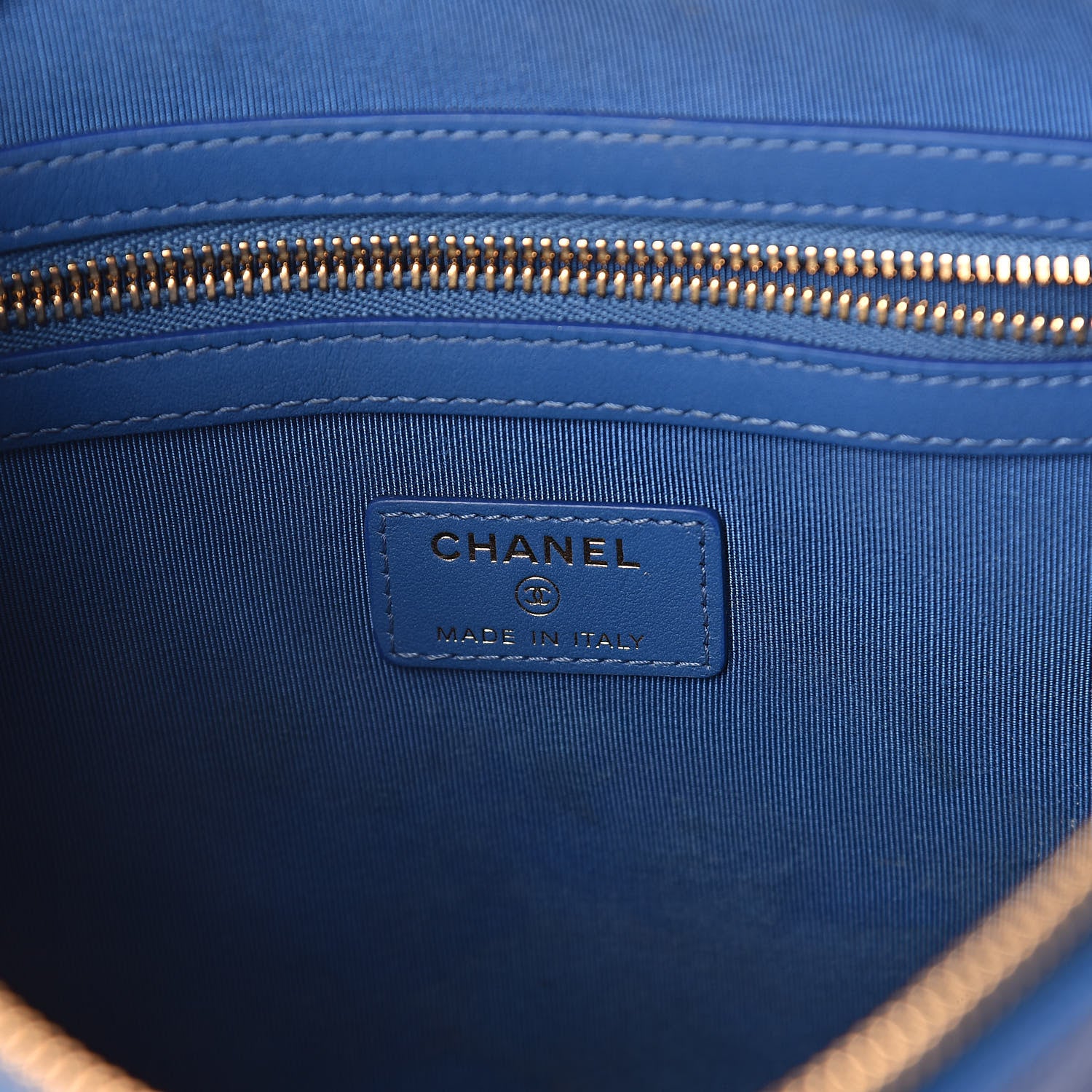Chanel Caviar Ombre Medium Cosmetic Case Blue 6 of 9