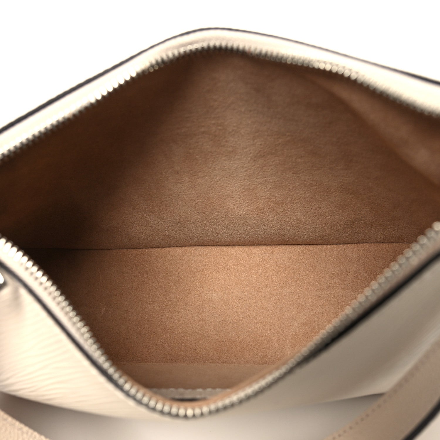 Louis Vuitton Epi Marelle Quartz 6 of 13