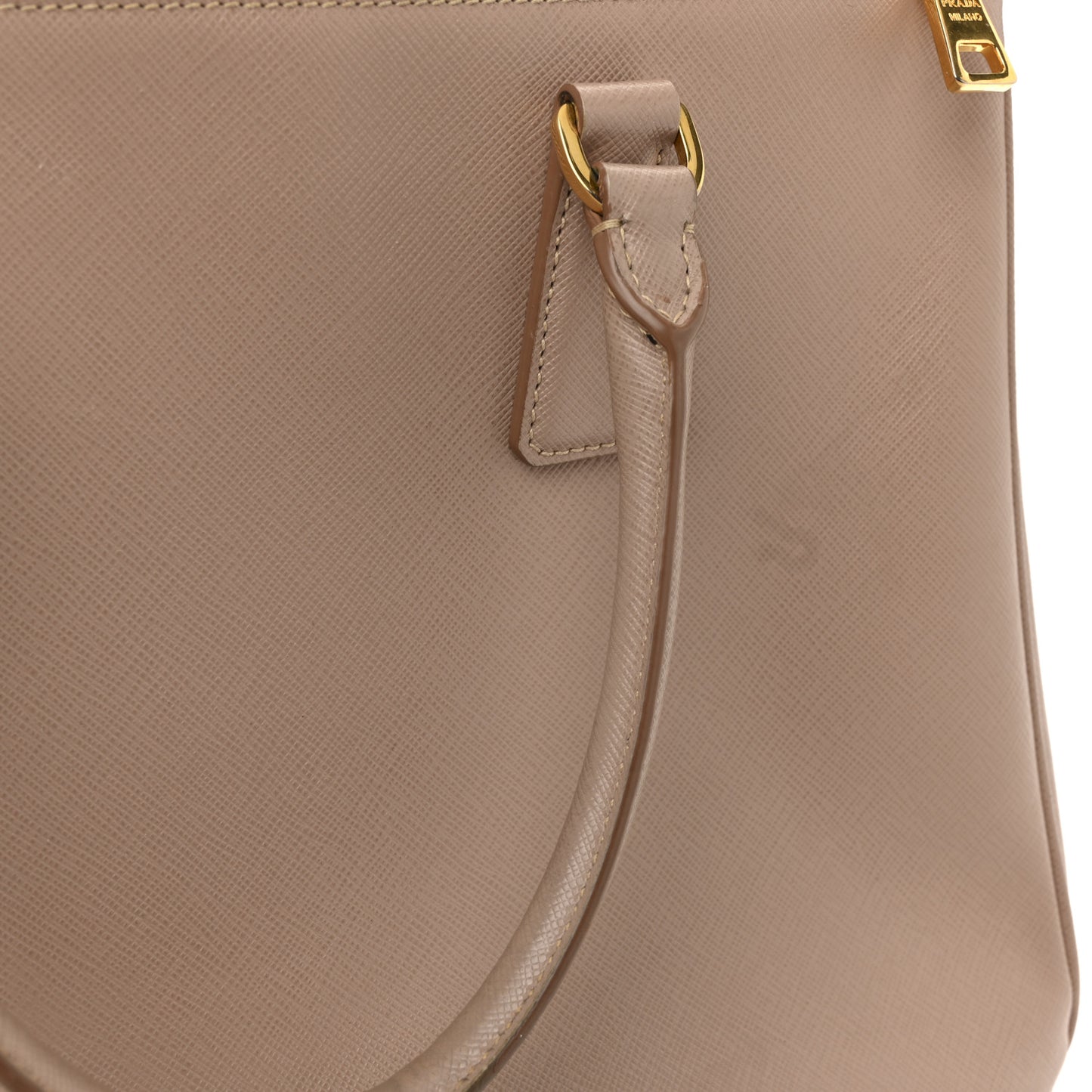 Saffiano Medium Galleria Double Zip Tote Cammeo