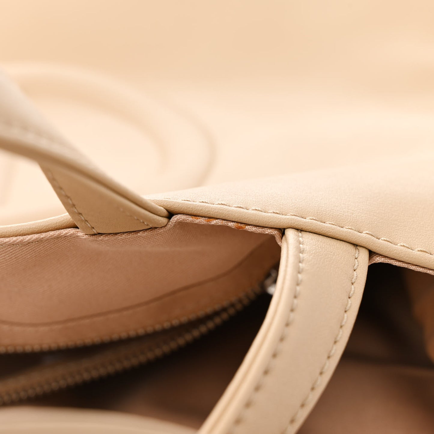 Vegan Leather Medium Shopping Bag Cream