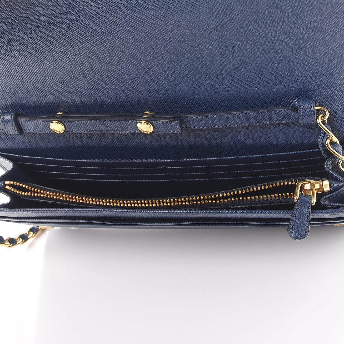 Saffiano Metal Oro Chain Wallet Bleuette