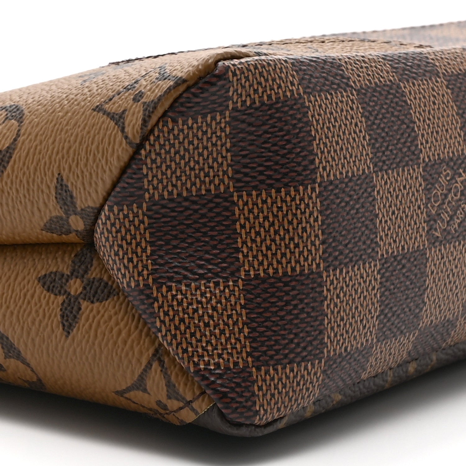 LVボストンバッグ drip Louis Vuitton Reverse Monogram Drip Pochette Voyage Souple 1818793