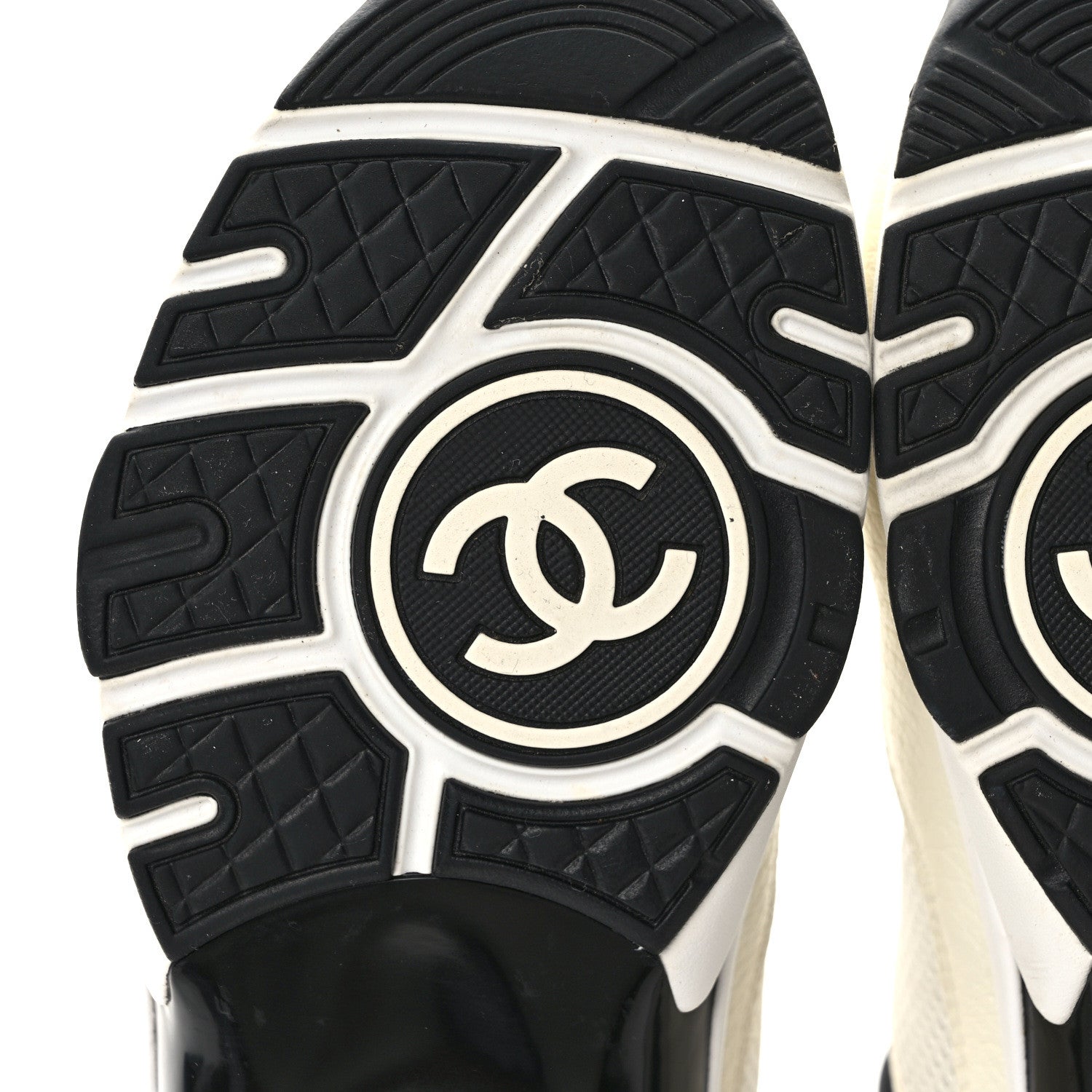 Chanel Mesh Suede Calfskin Grained Calfskin Womens CC Sneakers 38 White Black 6 of 8