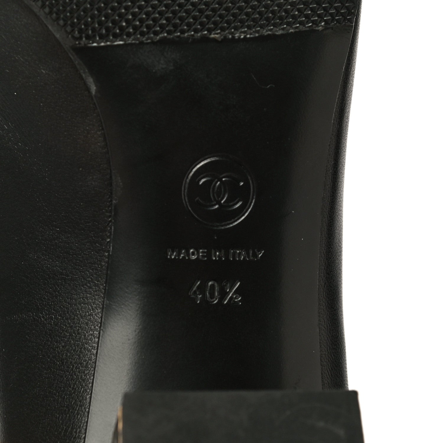 Chanel Lambskin Grosgrain Cap Toe Egyptian Amulet CC Pumps 40.5 Black 10 of 21