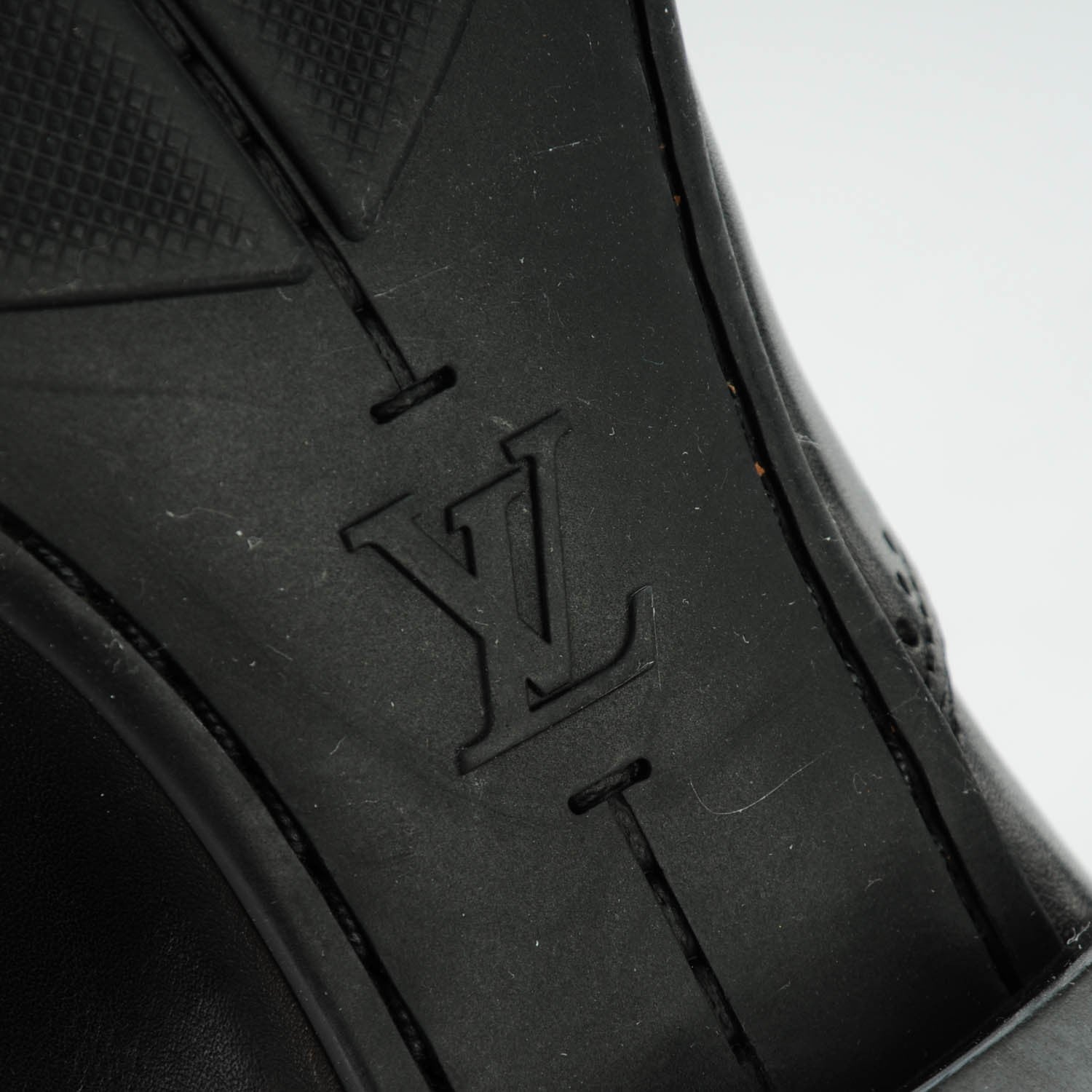 Louis Vuitton Calfskin Mens Captoe Derby Shoes 9 Black 7 of 7