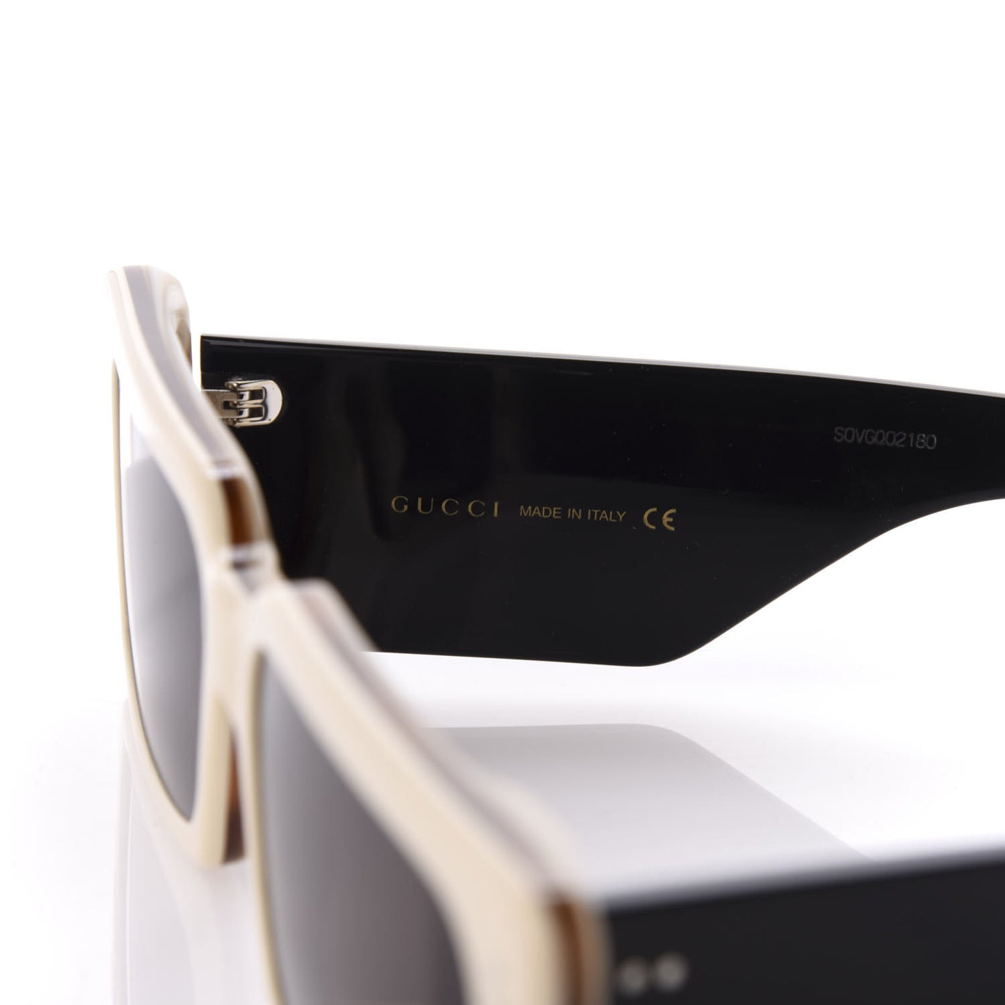 Acetate Rectangular Flap GG0543S Sunglasses White Black