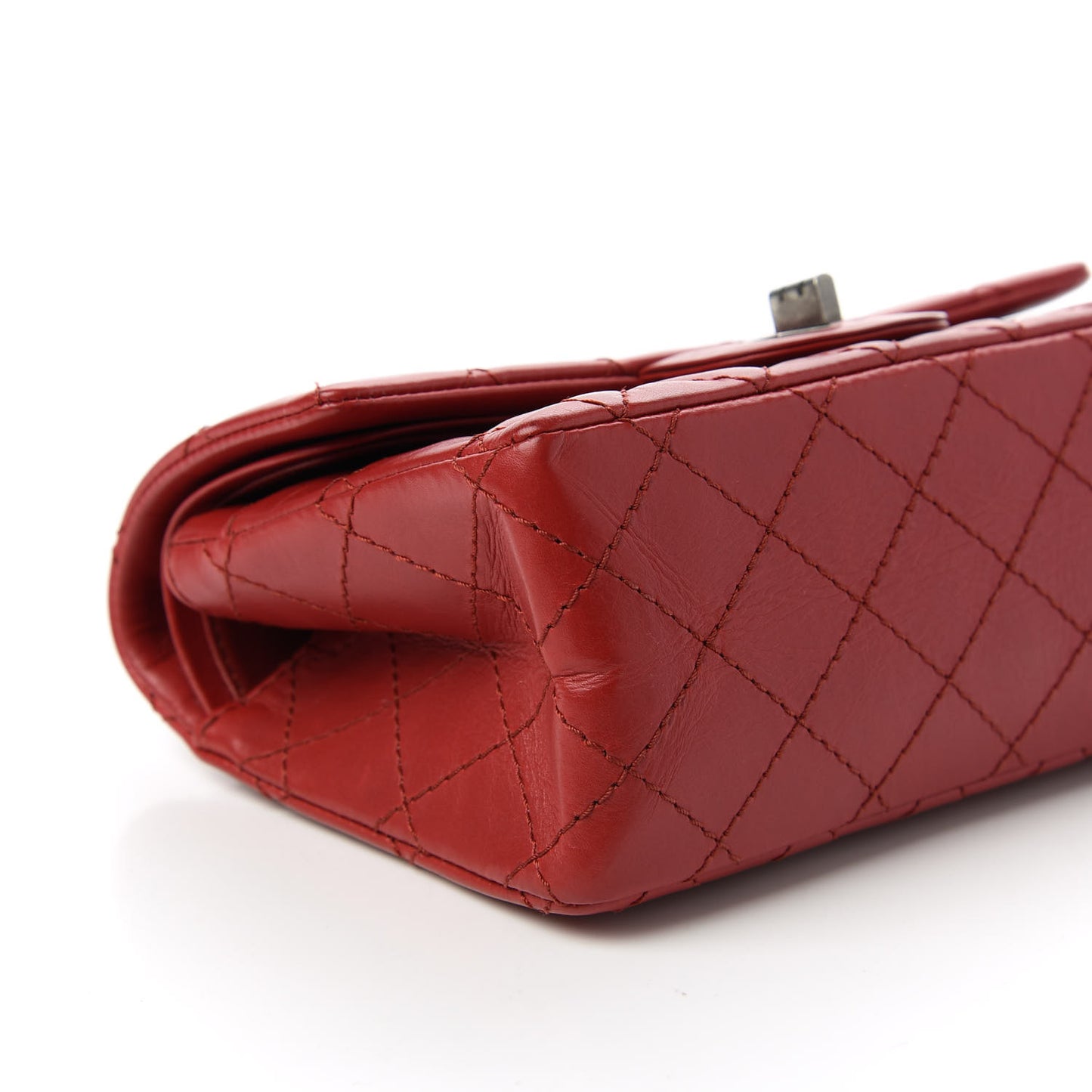 Aged Calfskin Quilted 2.55 Reissue 224 Flap Red