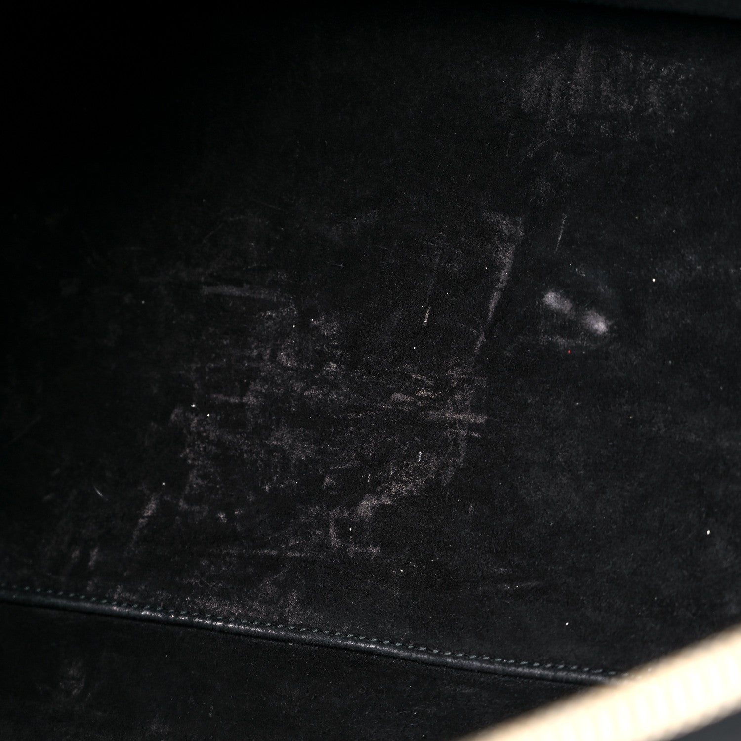Saint Laurent Calfskin Classic Duffle 12 Black 12 of 18