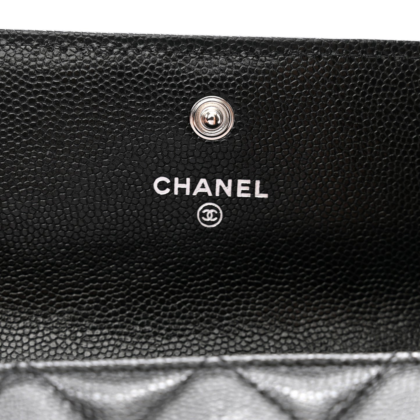 Caviar Quilted Large Boy Gusset Flap Wallet Black