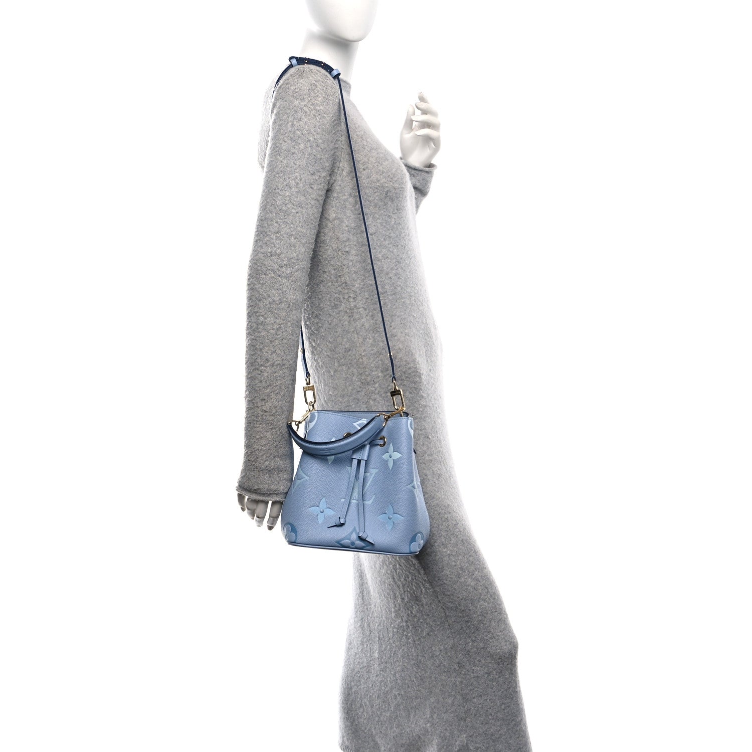 Louis Vuitton Empreinte Monogram Giant By The Pool Neonoe BB Summer Blue 2 of 9
