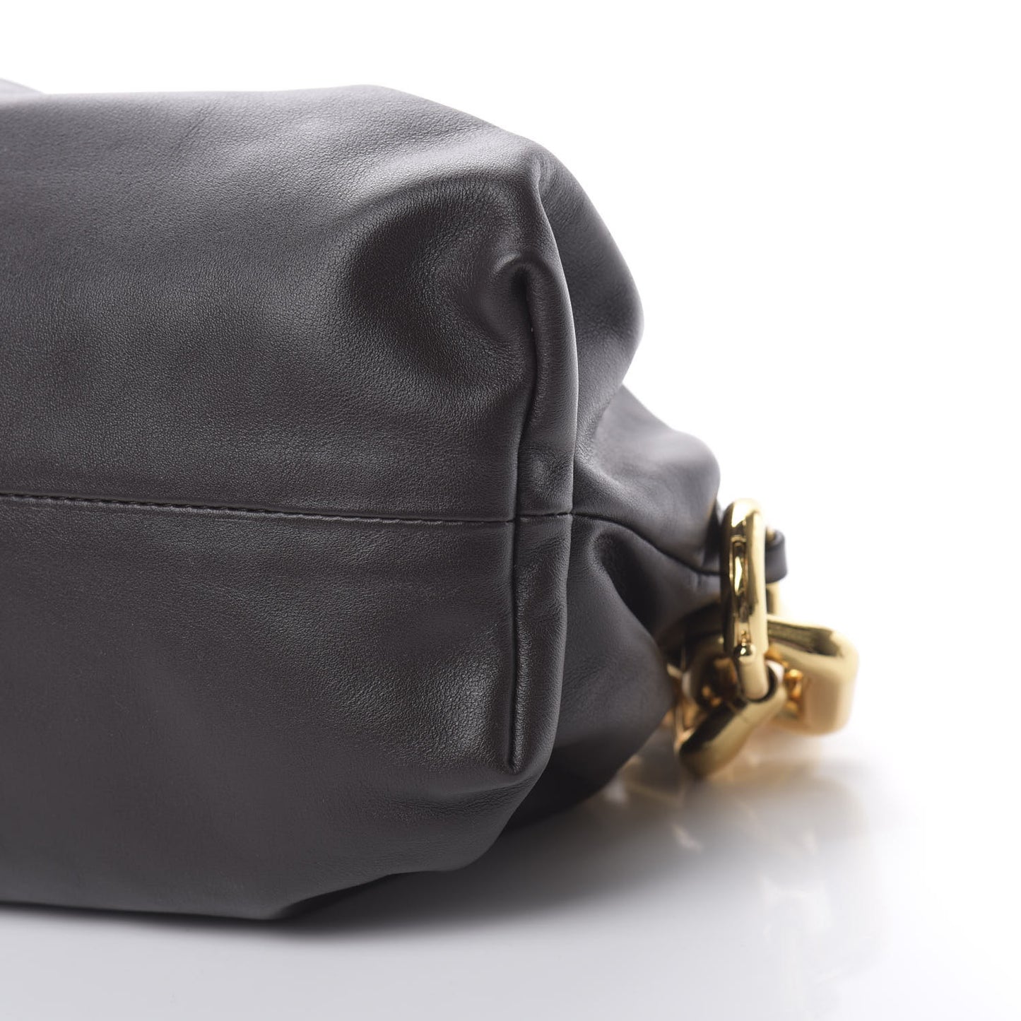 Calfskin The Pouch Chain Ebano