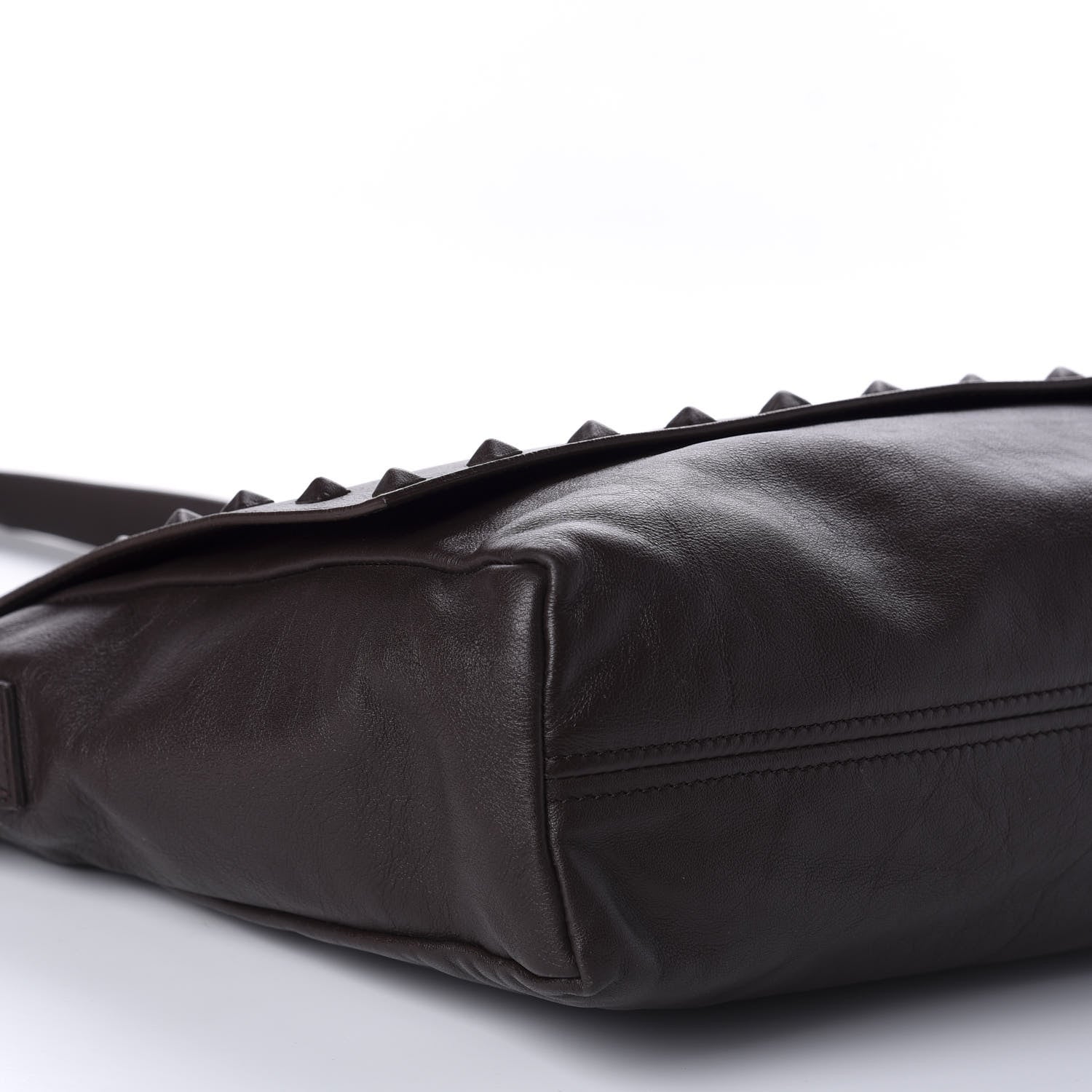 Valentino Garavani Vitello Rockstud Messenger Brown 6 of 10