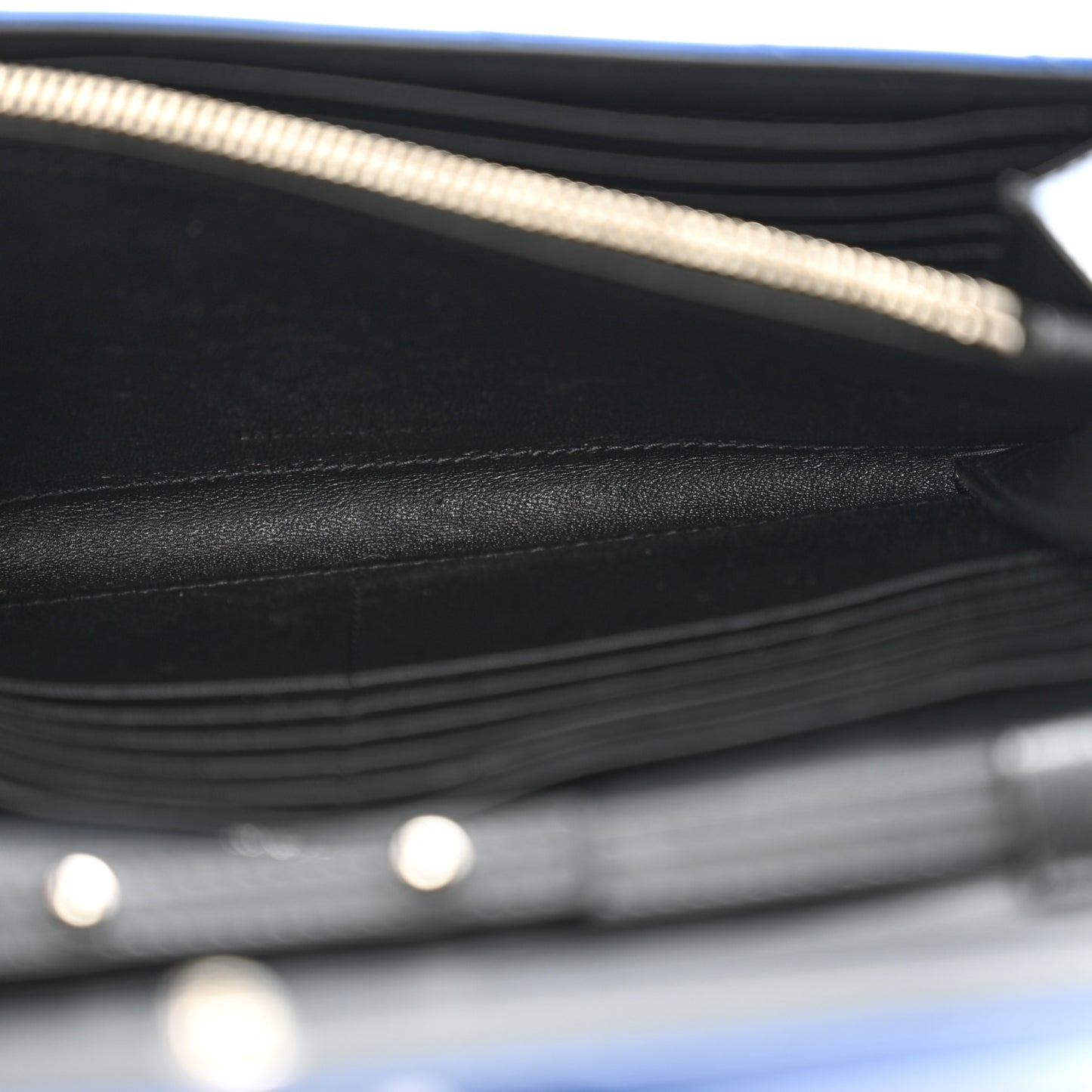 Patent Grain De Poudre Matelasse Chevron Monogram Chain Wallet Blue Majorelle