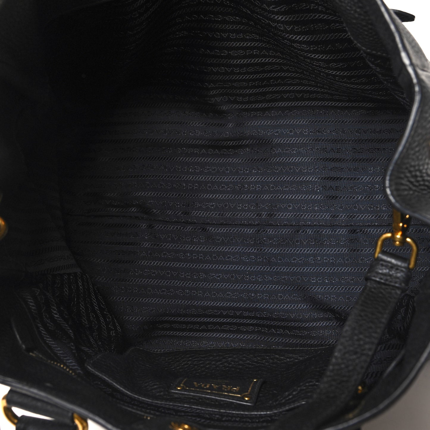 Vitello Daino Shopping Satchel Black