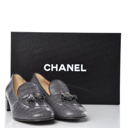 Chanel Alligator CC Mocassins Loafers 38.5 Grey 9 of 9