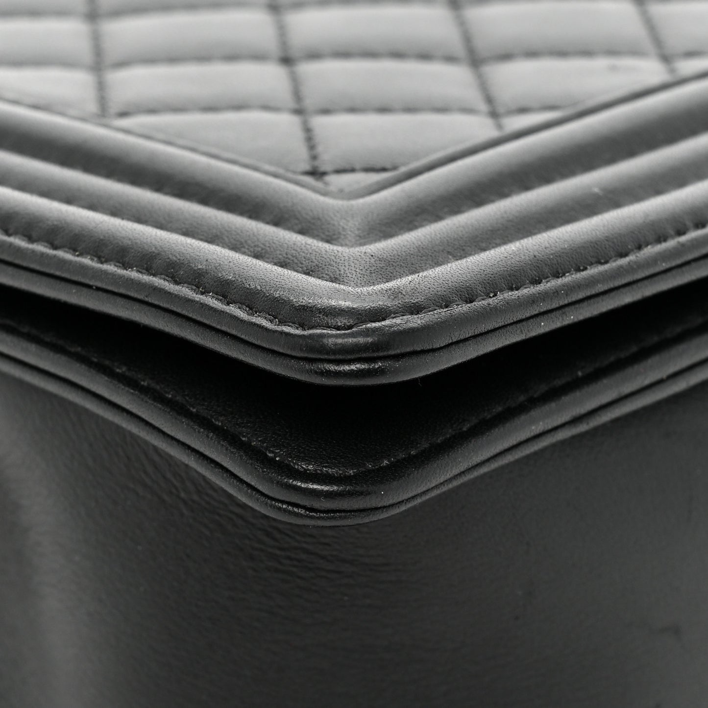 Calfskin Quilted New Medium Boy Flap Black