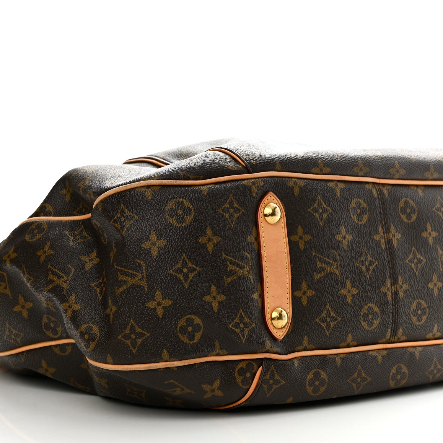 Louis Vuitton Monogram Galliera GM 11 of 14