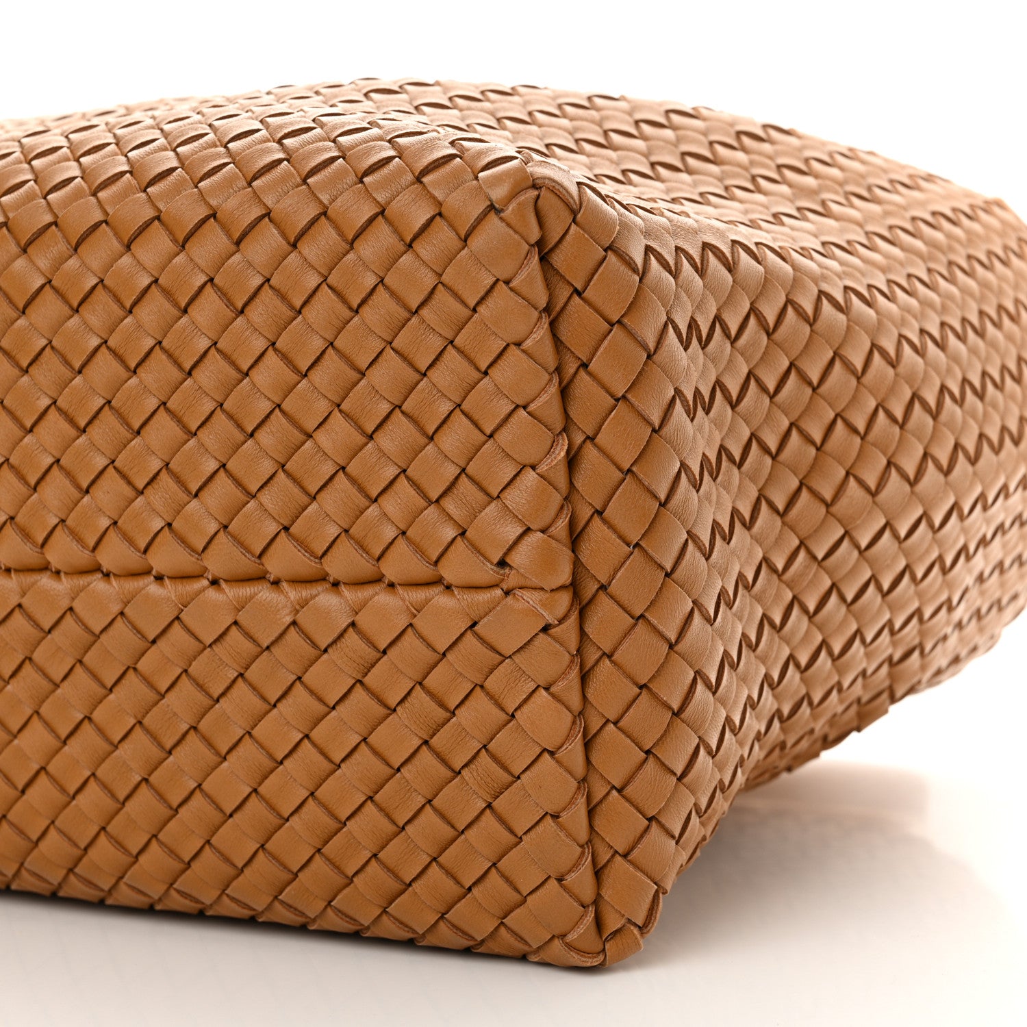 Bottega Veneta Lambskin Intreccio Medium Cabat Caramel 11 of 11