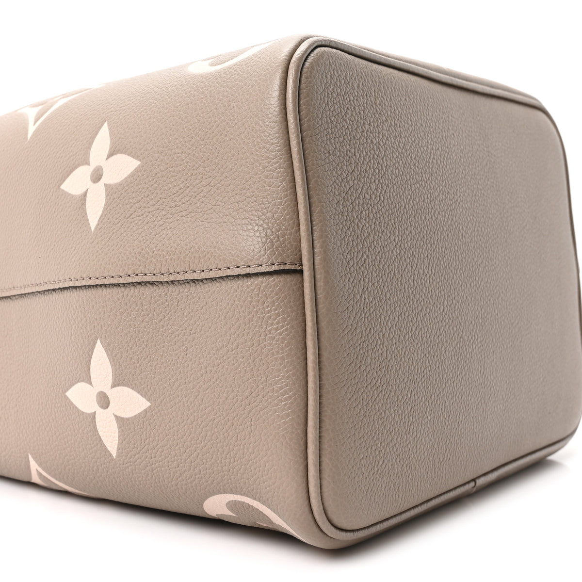 Empreinte Monogram Giant Neonoe MM Tourterelle Creme
