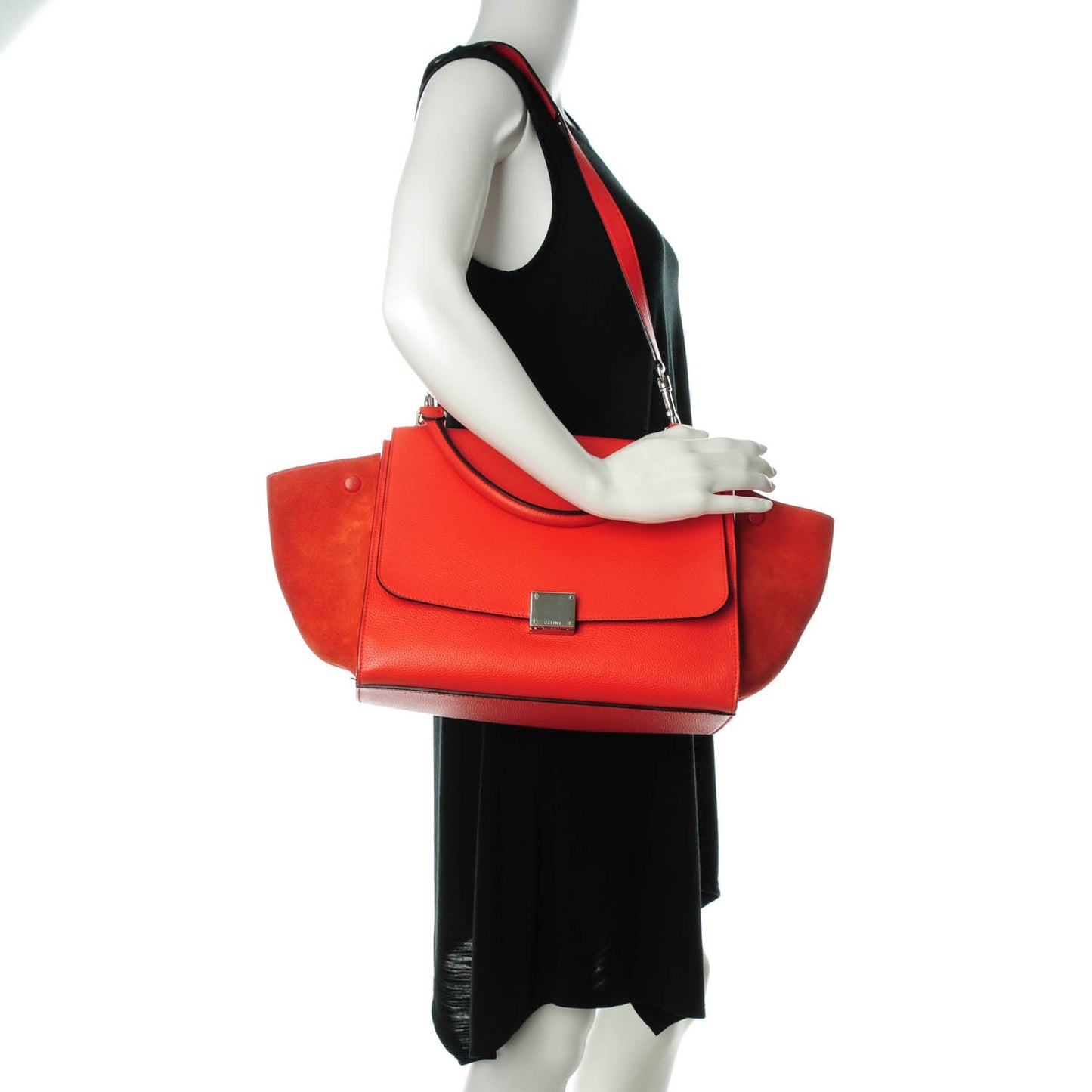 Drummed Calfskin Suede Medium Trapeze Vermillion