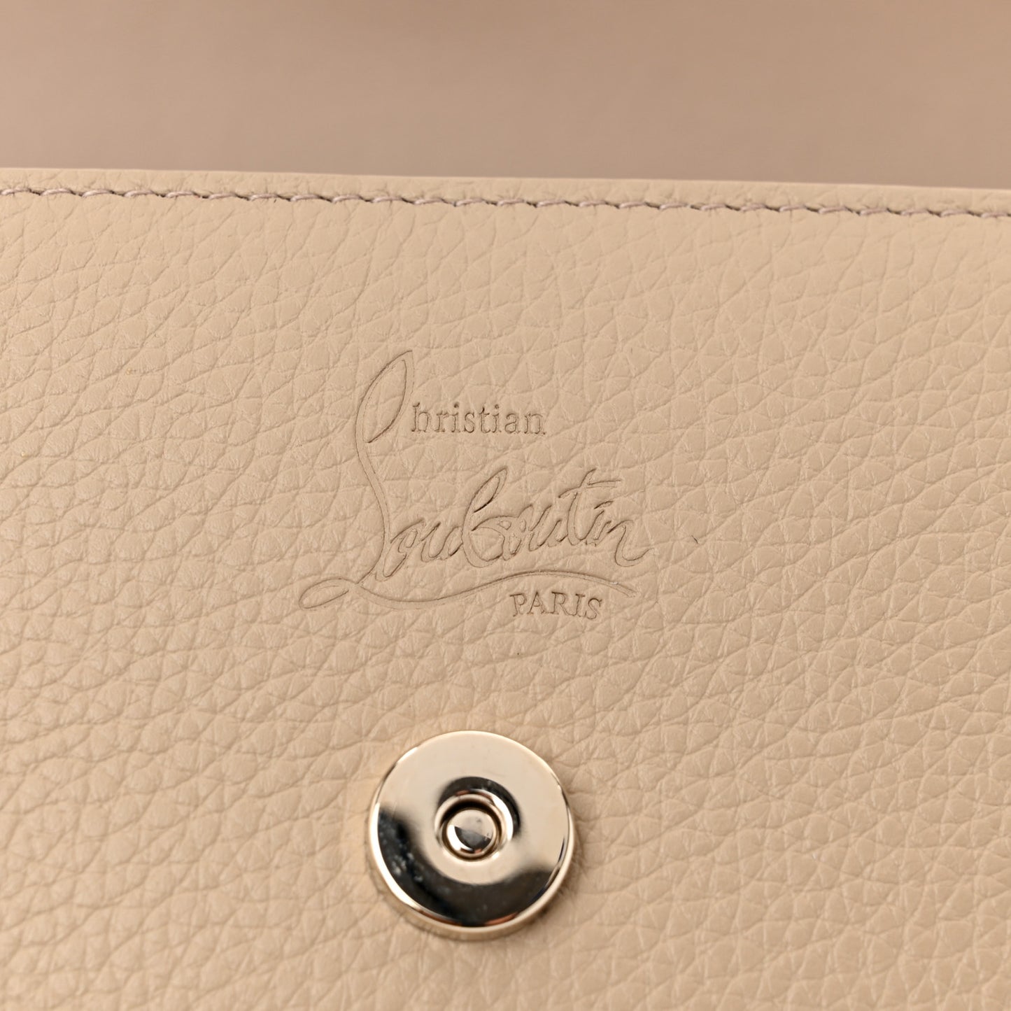 Calfskin Spikes Loubinthesky Paloma Clutch Saharienne