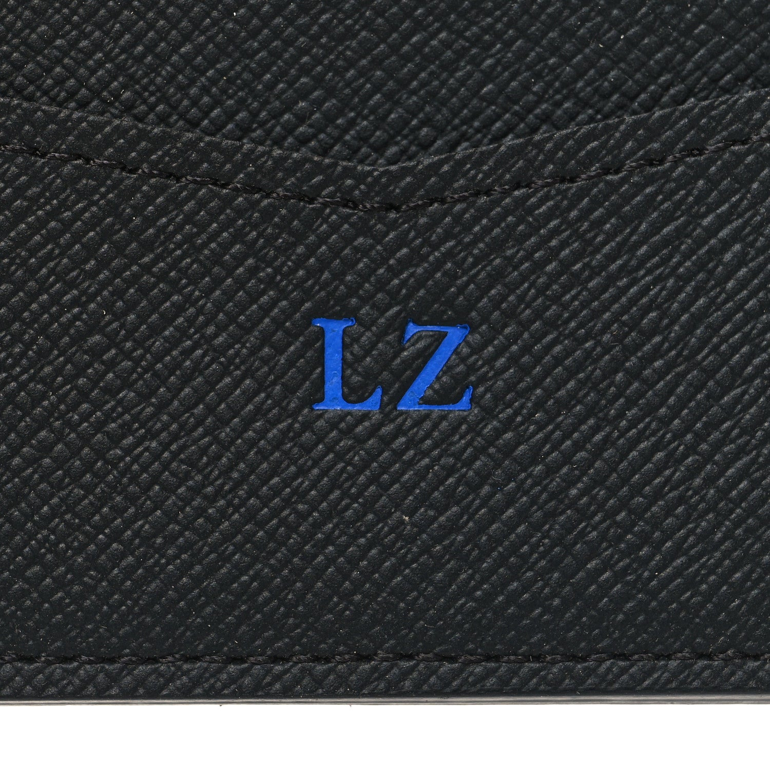 Louis Vuitton Taiga Multiple Wallet Ardoise 8 of 8