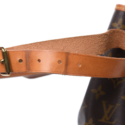 Louis Vuitton Monogram Petit Noe 15 of 19