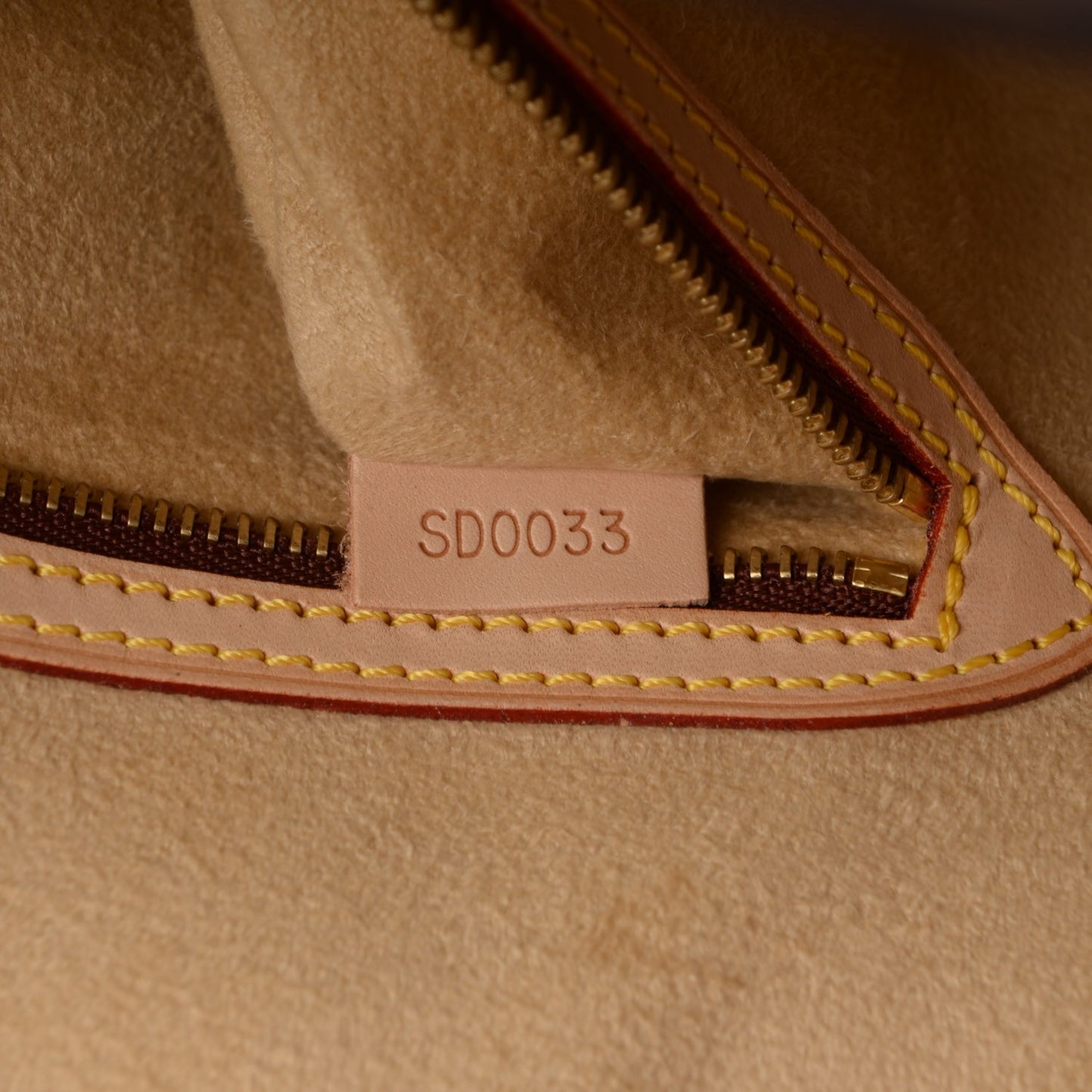 Monogram Babylone