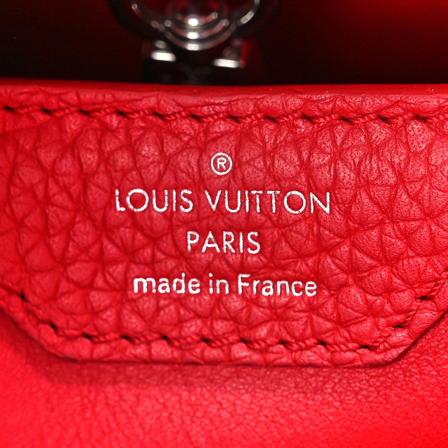 Taurillon Capucines PM Scarlet