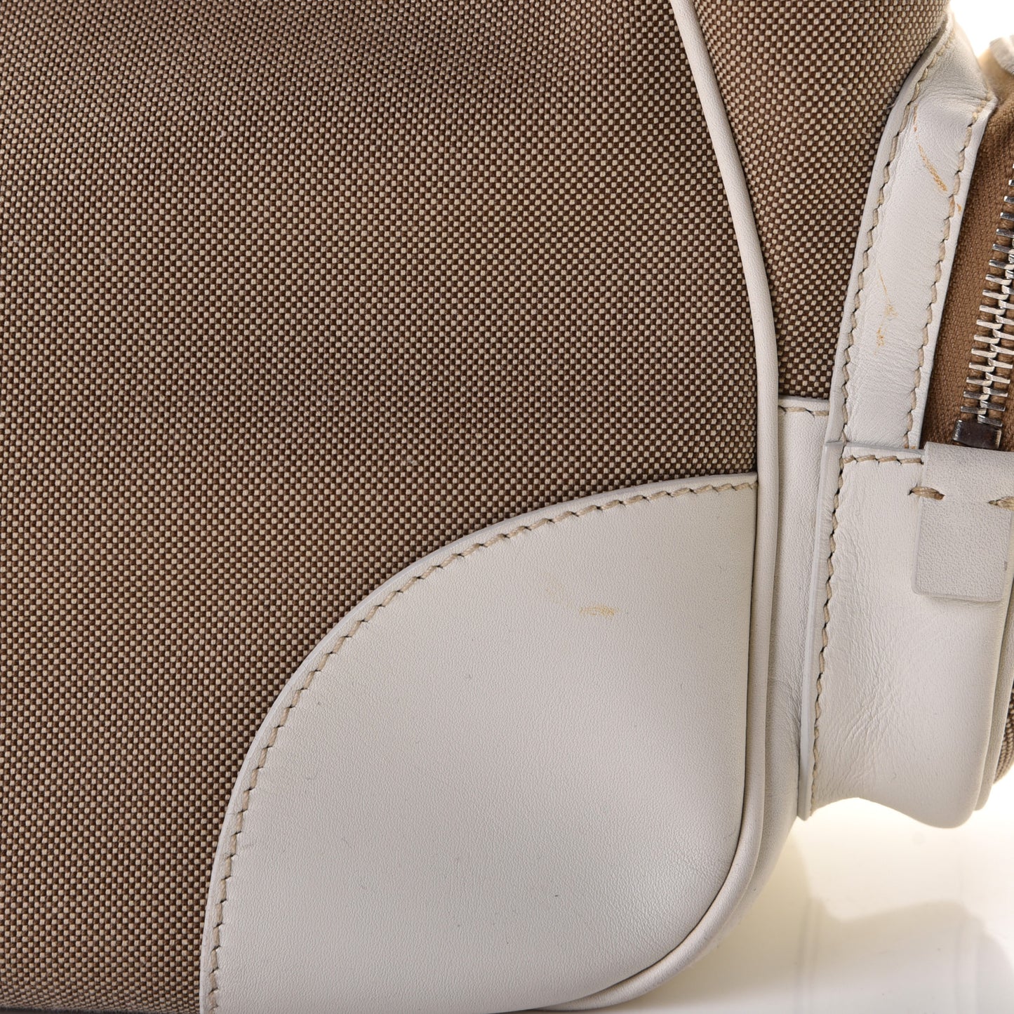 Jacquard Logo Hobo White