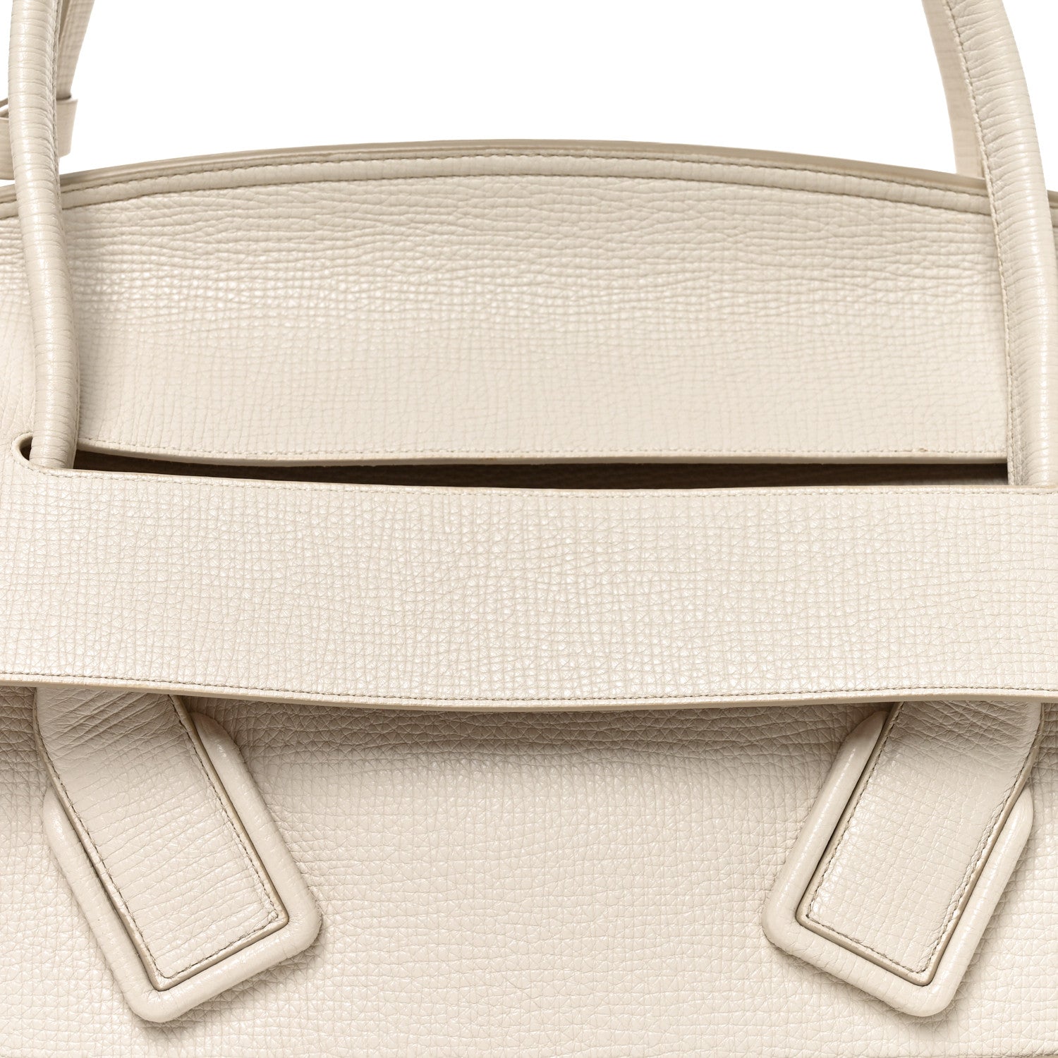 Bottega Veneta Grainy Calfskin Medium Arco Plaster 7 of 9