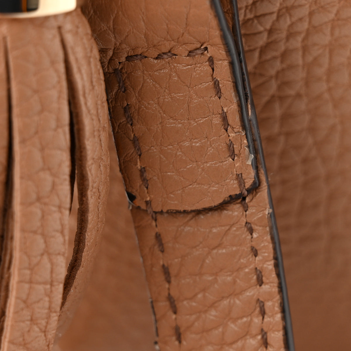 Pebbled Calfskin Small Soho Disco Bag Camelia