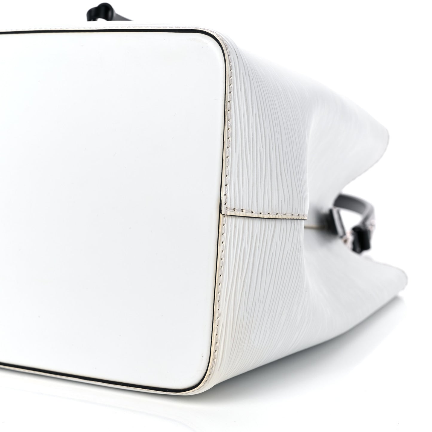 Epi Neonoe White