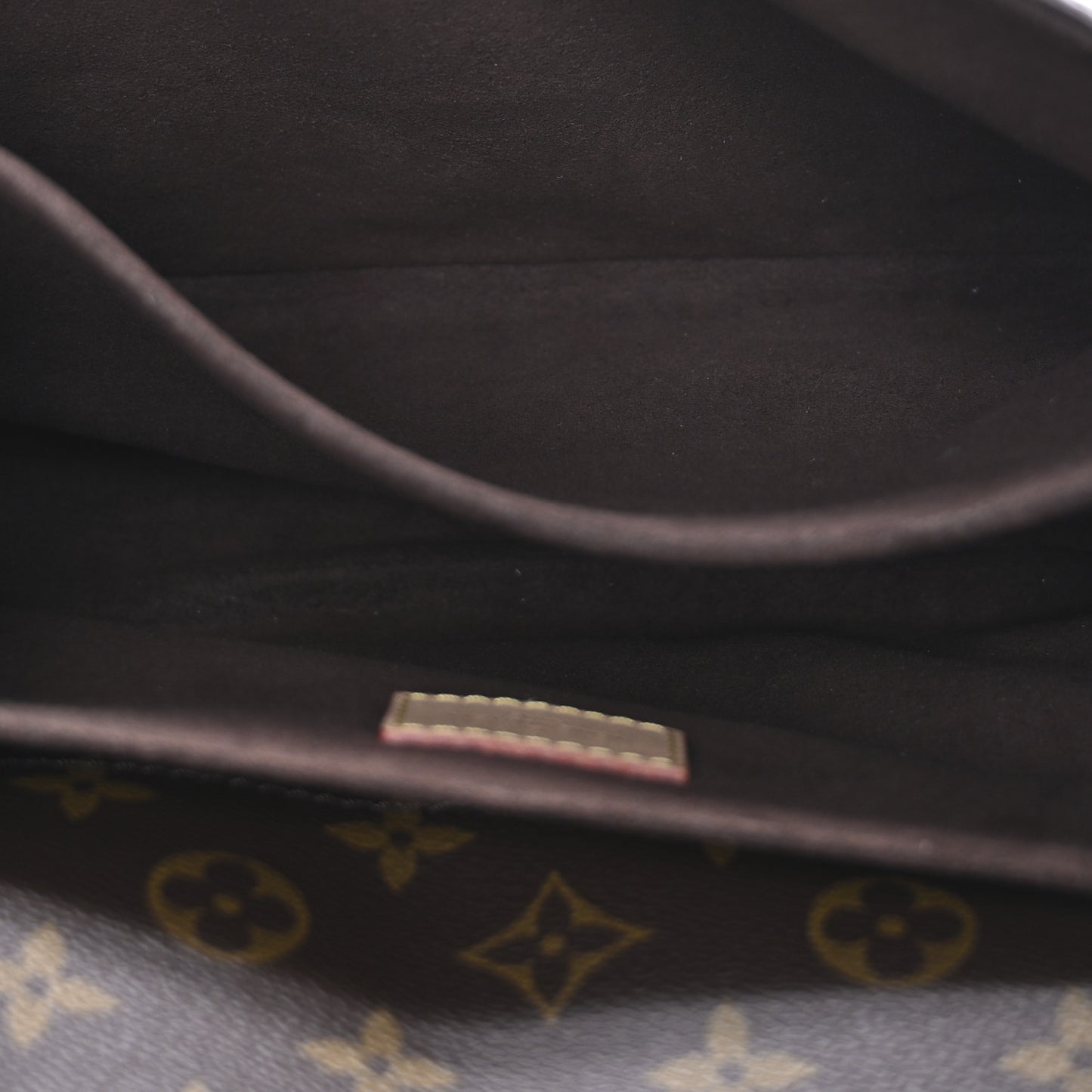 Monogram Pochette Metis
