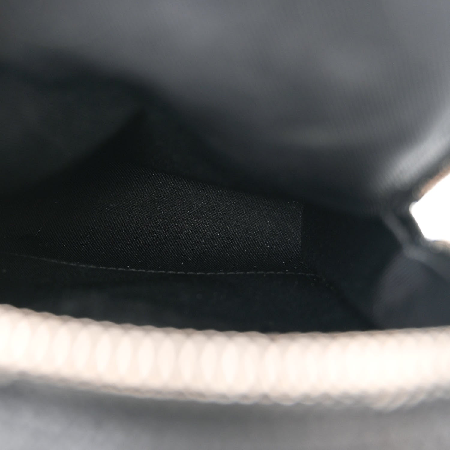 Louis Vuitton Taigarama Outdoor Slingbag Black 5 of 10