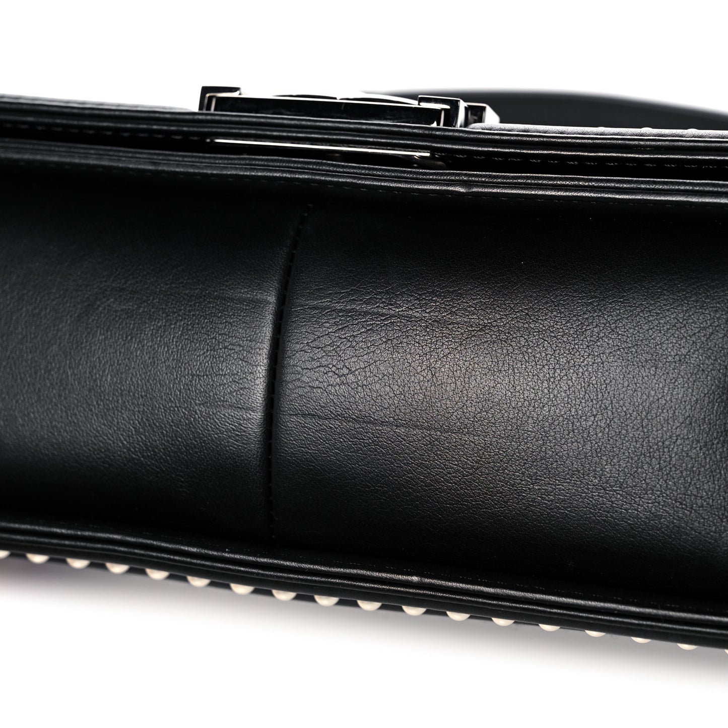 Calfskin Pearl Tweed Medium Boy Flap Black
