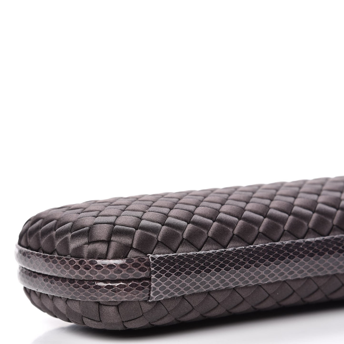 Satin Intreccio Impero Ayers Stretch Knot Clutch Quetsche
