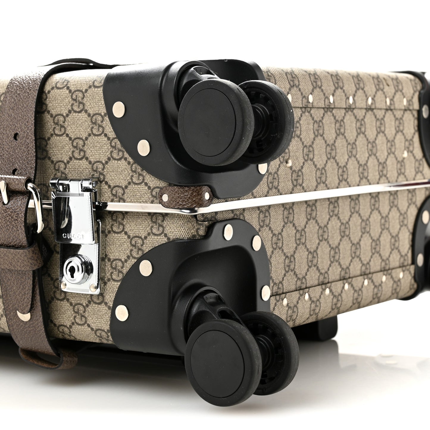 Supreme Monogram Globe-Trotter Carry-On Brown