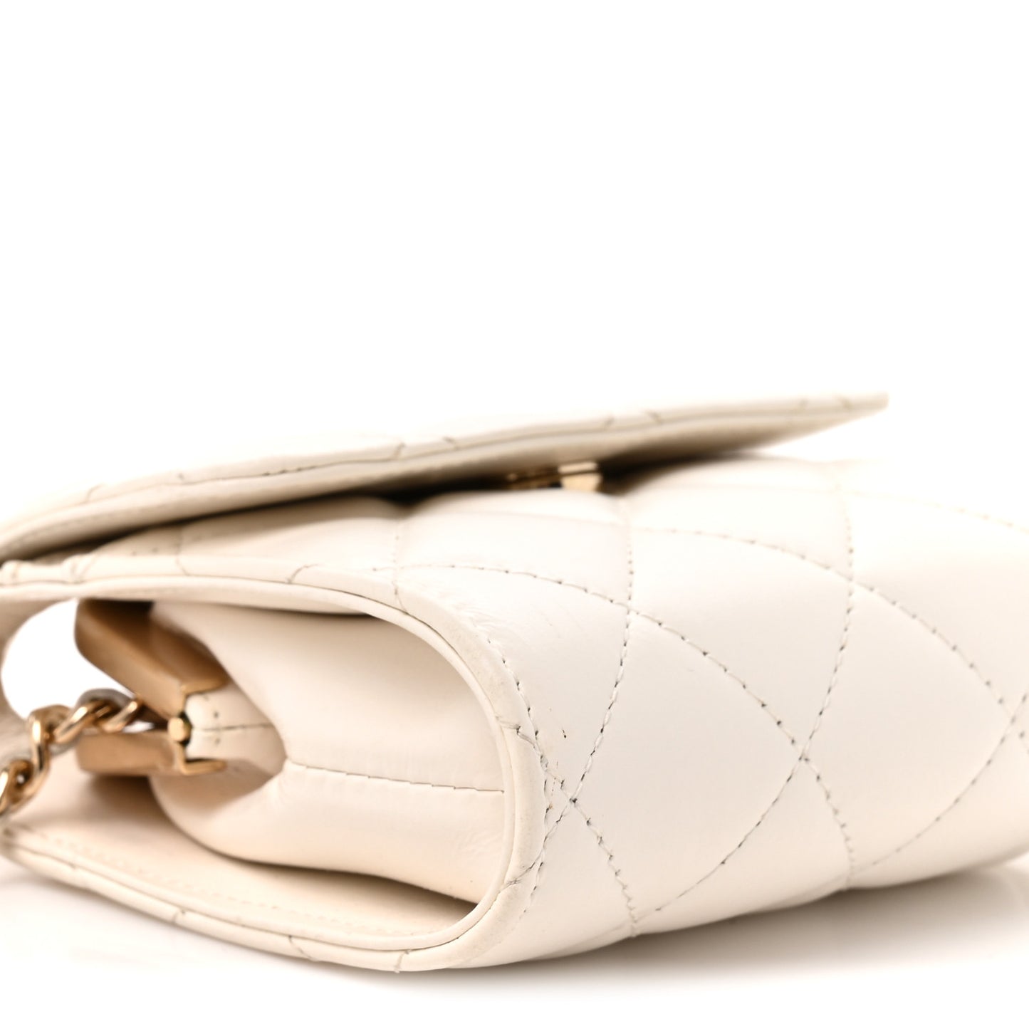 Lambskin Quilted Kiss Lock Top Handle Flap Clutch With Chain White