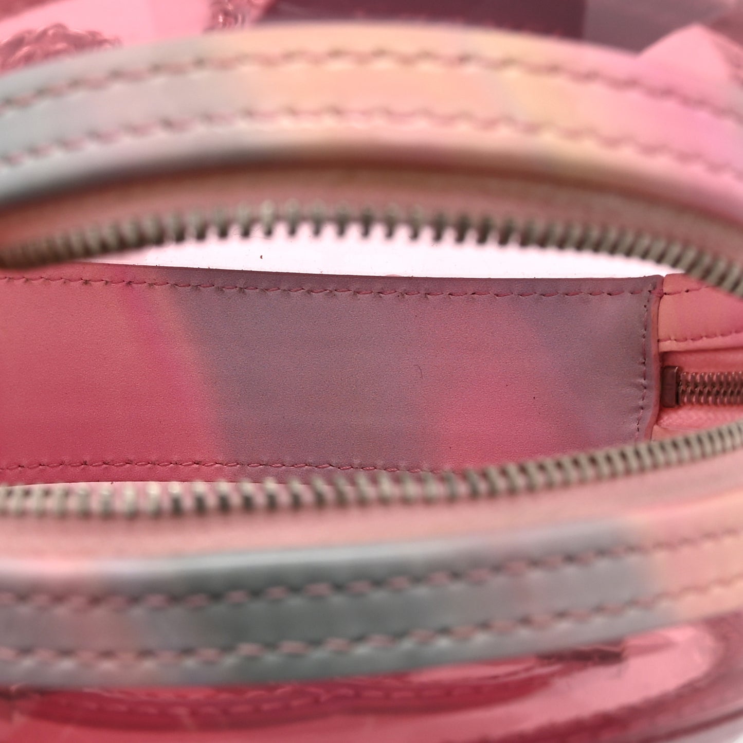PVC Lambskin Filigree Round Clutch With Chain Pink