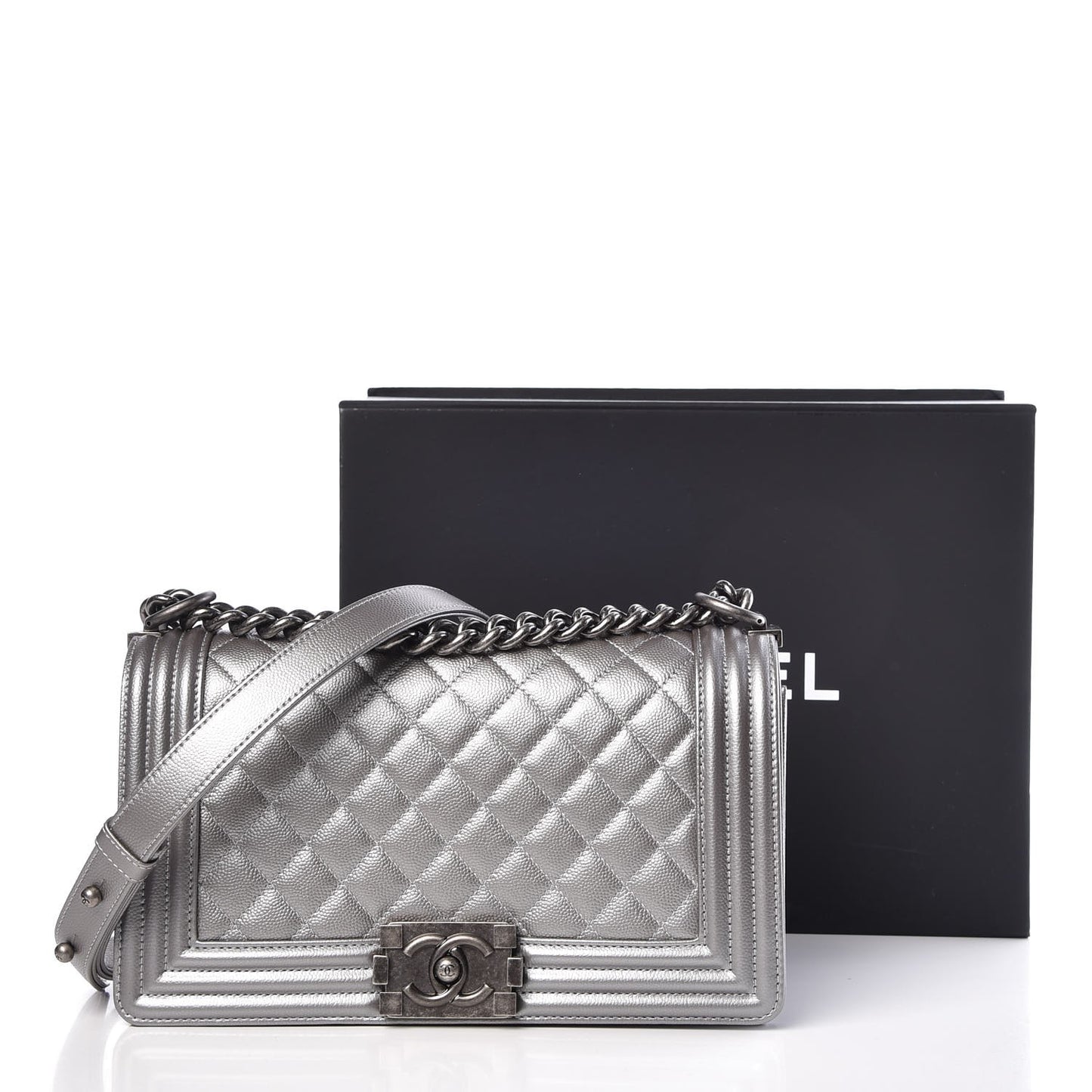 Metallic Caviar Quilted Medium Boy Flap Silver
