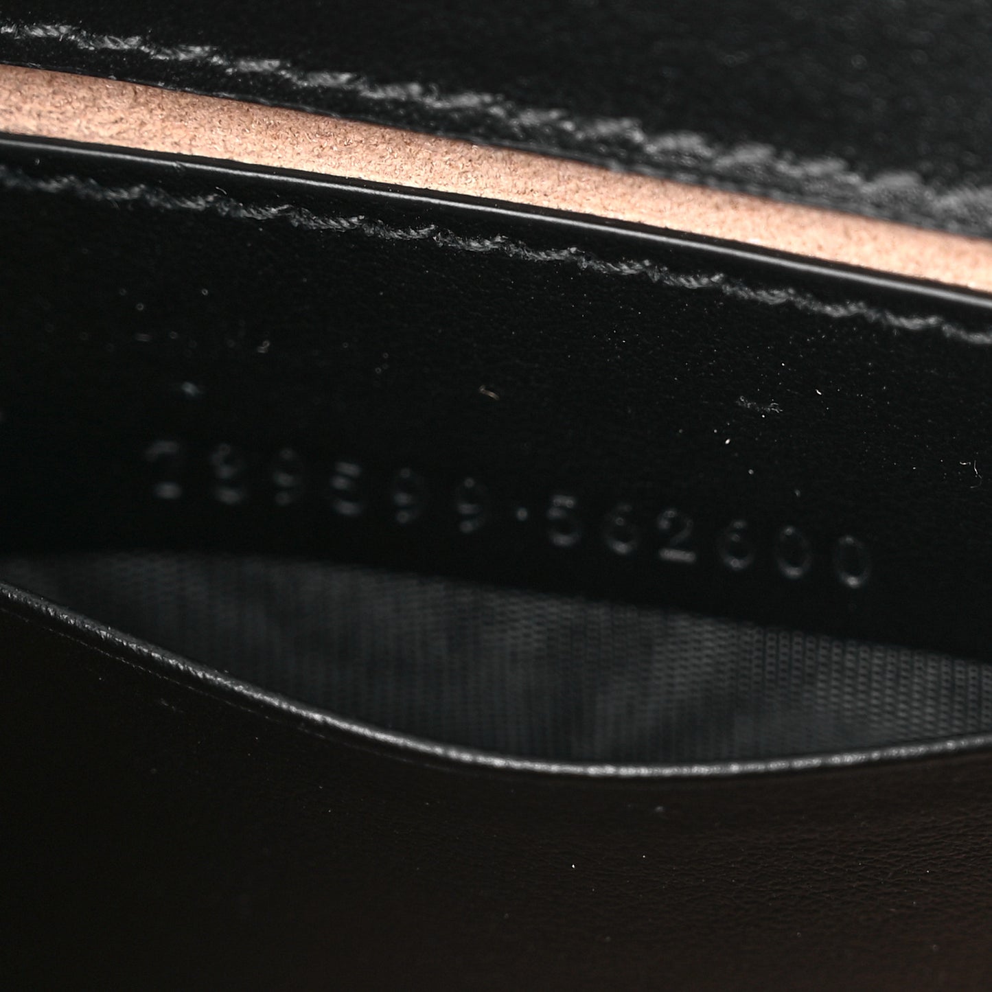 Calfskin Matelasse Monochrome GG Marmont Chain Mini Belt Bag Black