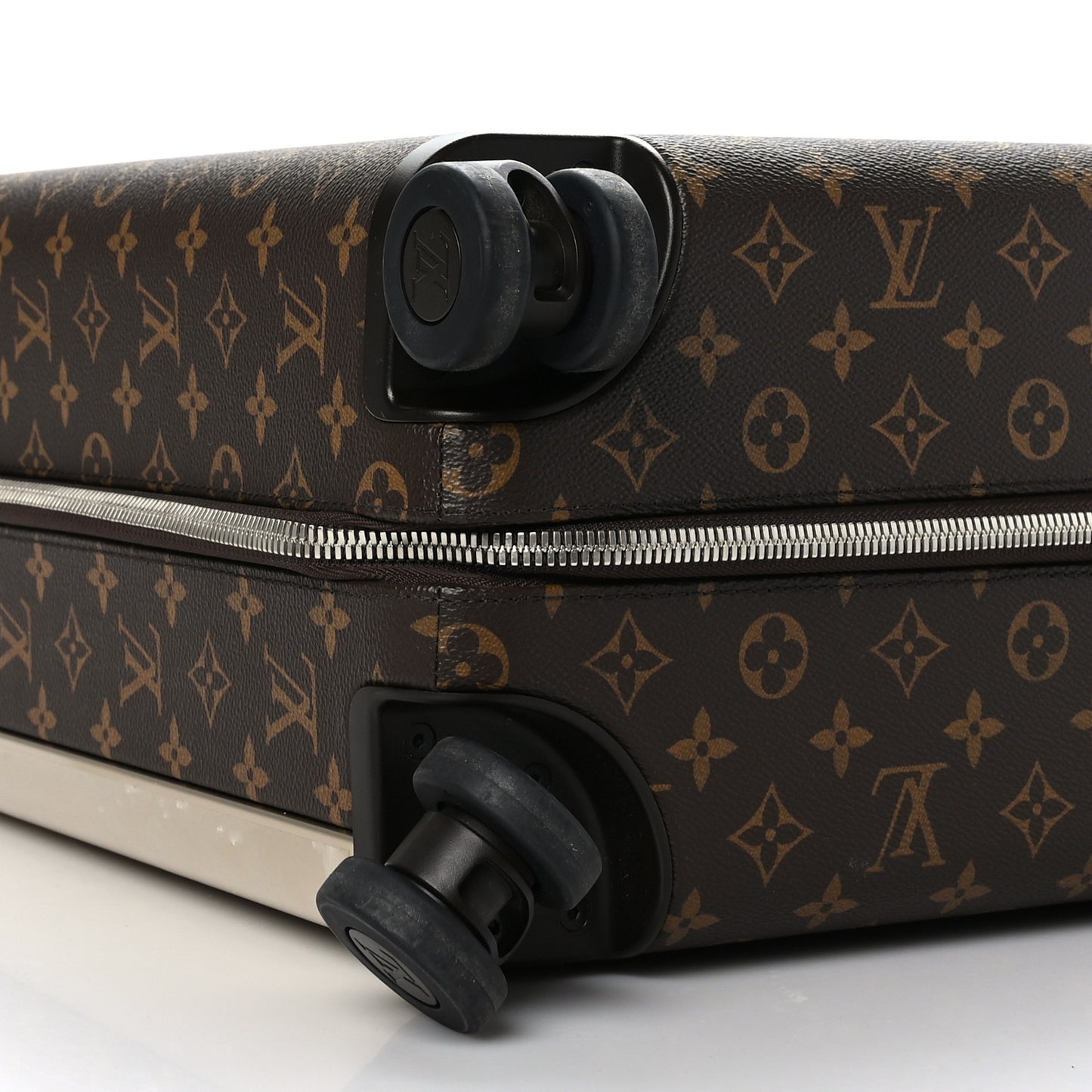 Monogram Horizon 50