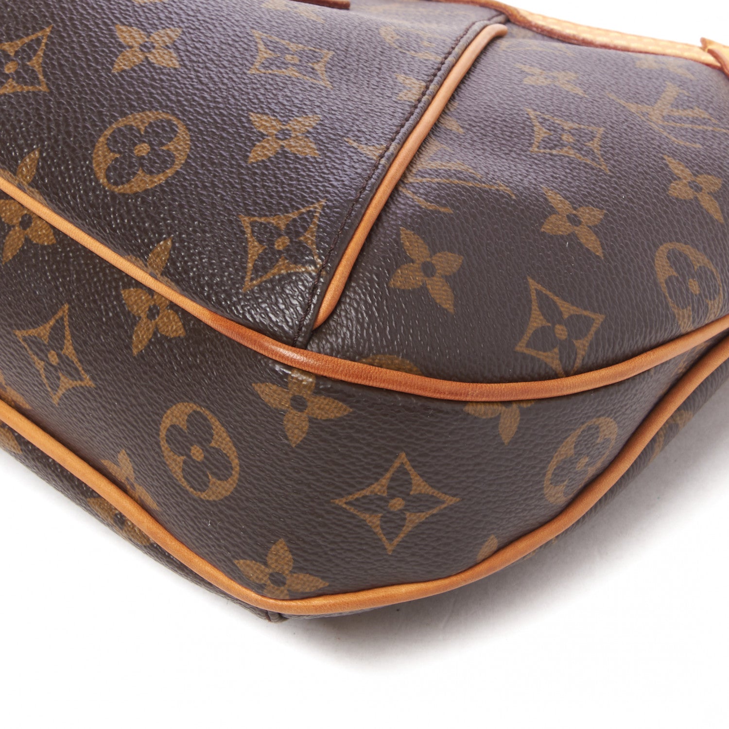 Louis Vuitton Monogram Thames PM 5 of 8