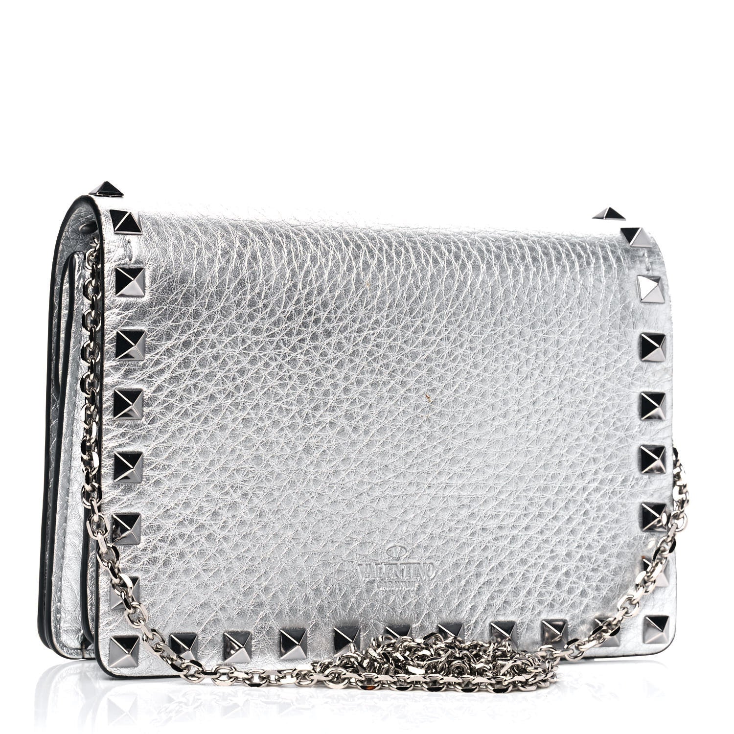 Valentino Garavani Metallic Pebbled Calfskin Rockstud Wallet on Chain Silver 2 of 5