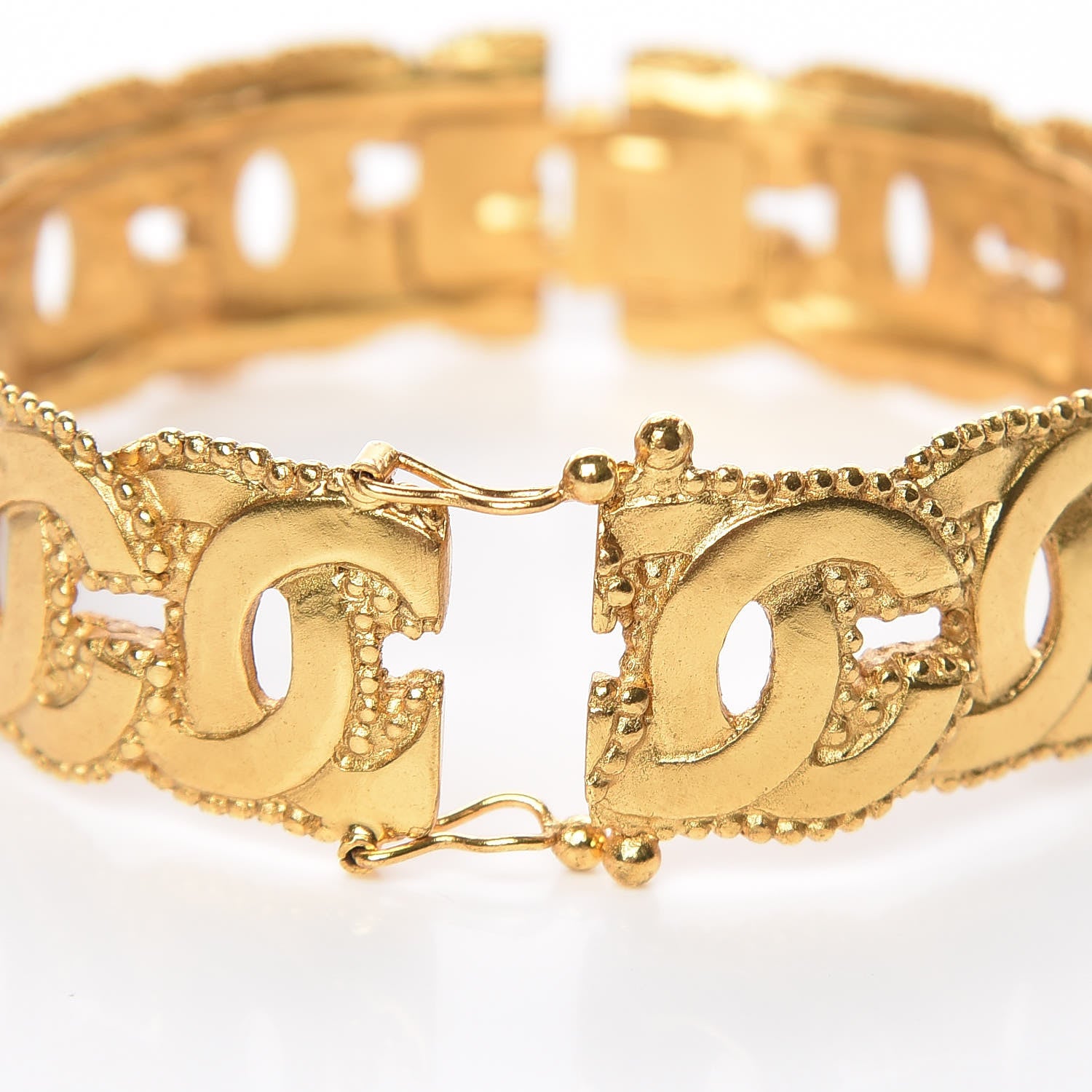 Chanel CC Bangle Gold 4 of 5