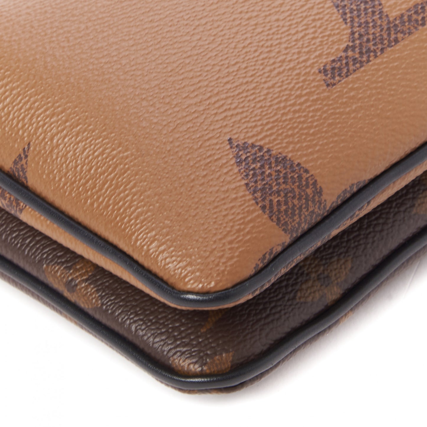 Reverse Monogram Giant Double Zip Pochette