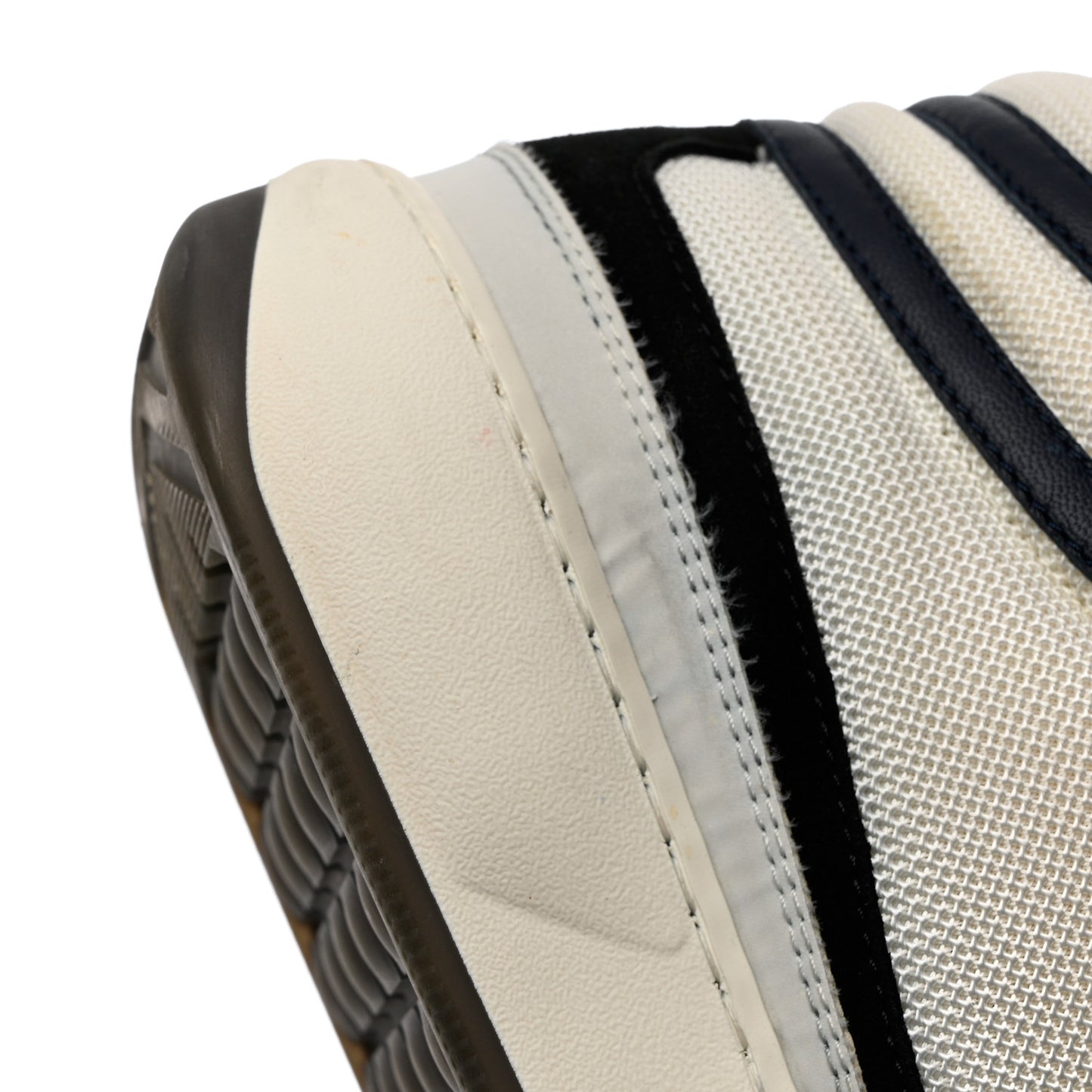 Suede Fabric Grained Calfskin Womens CC High Top Sneakers 39 White Navy