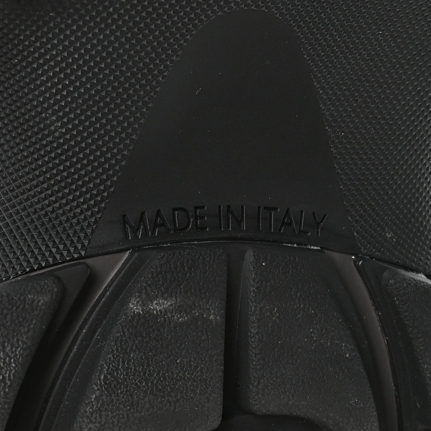 Suede Calfskin Mesh CC Sneakers 39 Black